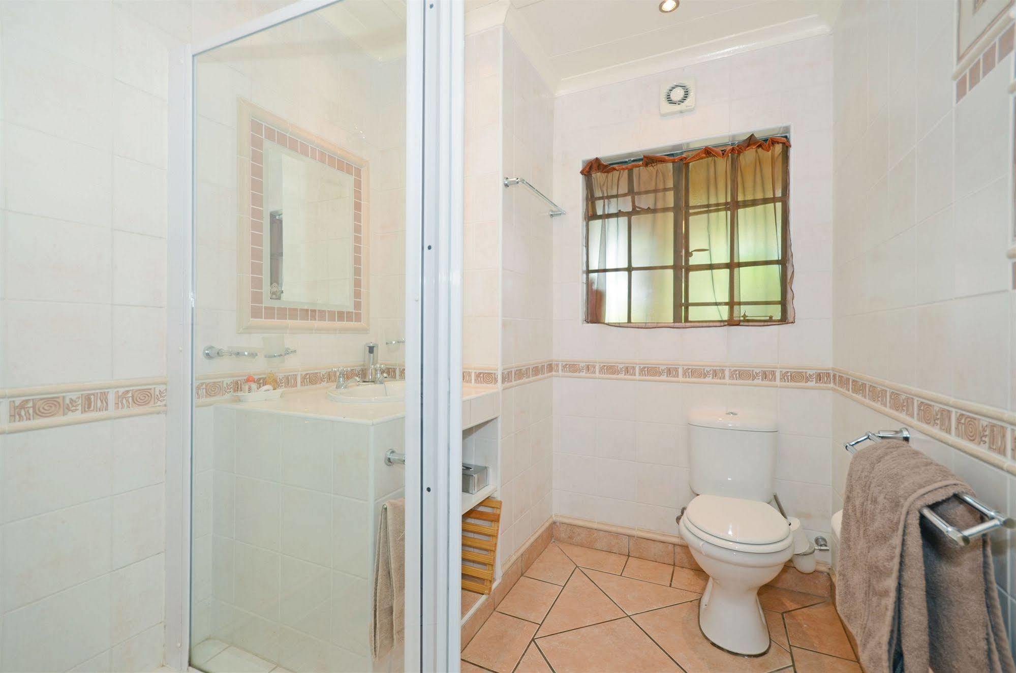 Cherry Tree Cottage B&B Linden Johannesburg Exteriér fotografie