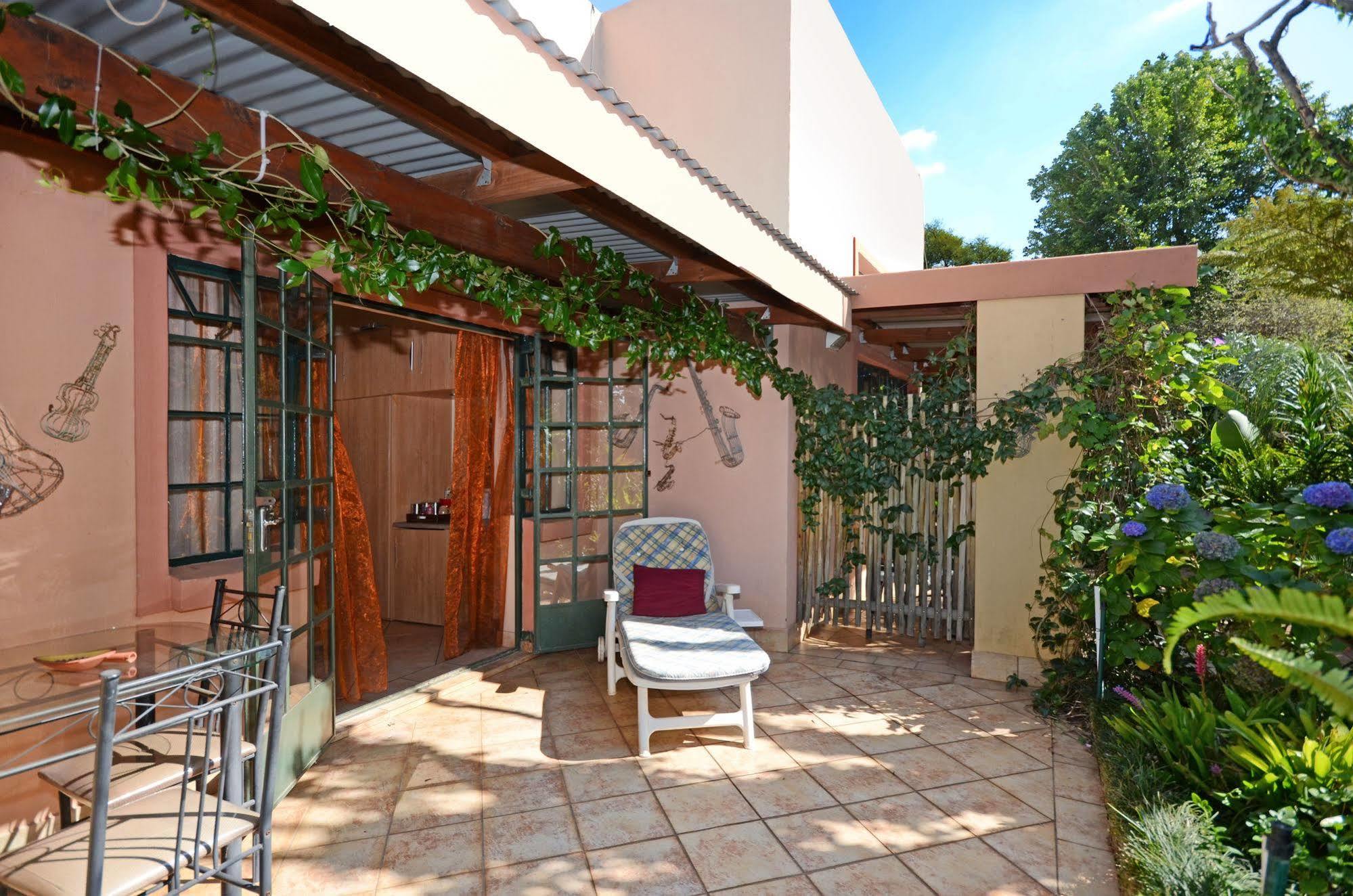 Cherry Tree Cottage B&B Linden Johannesburg Exteriér fotografie
