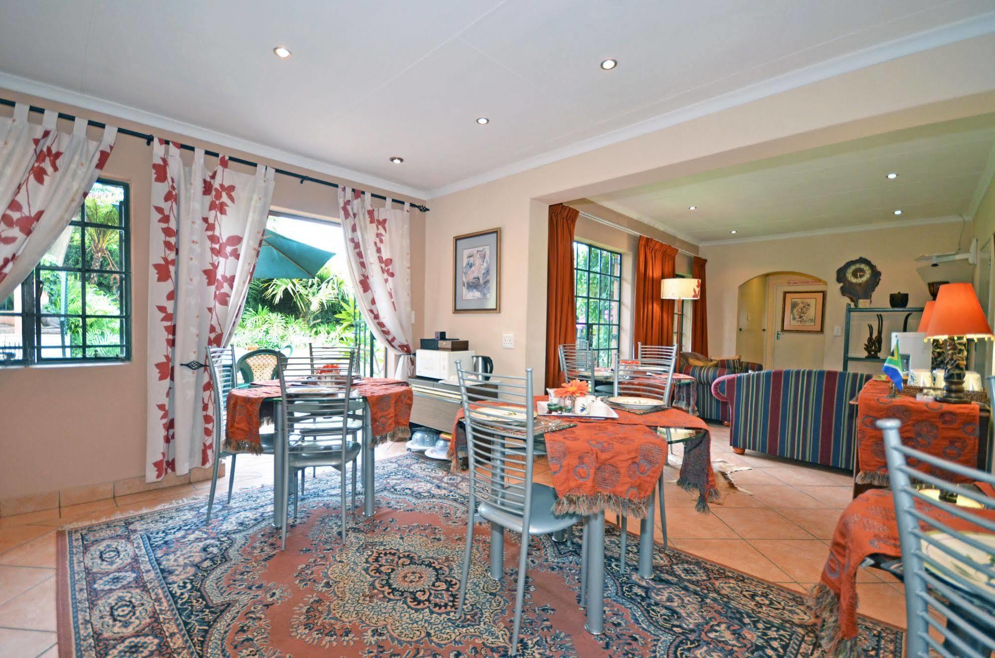 Cherry Tree Cottage B&B Linden Johannesburg Exteriér fotografie